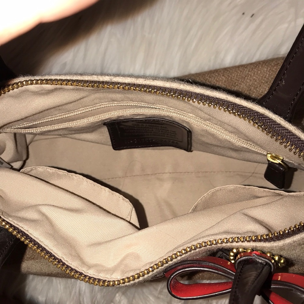 Authentic Coach Purse - Picture 3 of 4